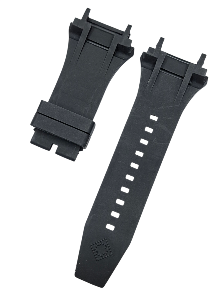 İnvicta Magnum Siyah Silikon Saat Kordonu