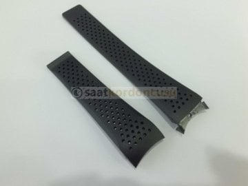 Tag Heuer Calibre 17 Seramik Model Siyah Silikon Kordon
