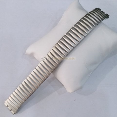 Swatch 17mm Yaylı Metal Kordon